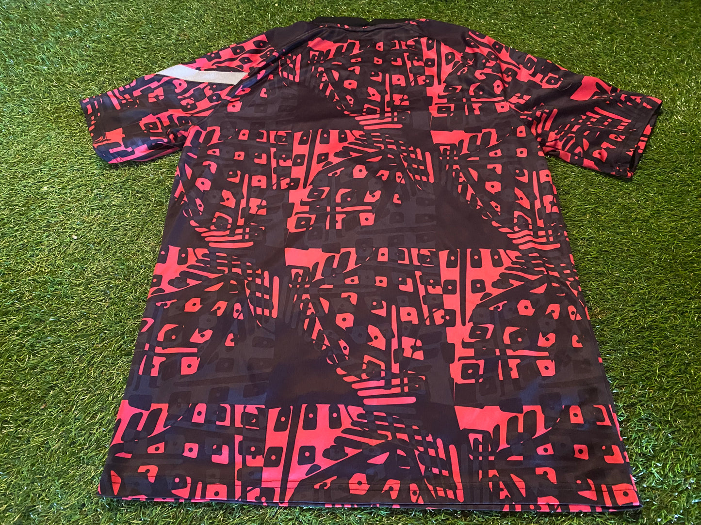 Liverpool FC England Football Soccer Large Mans Nike Leisure Top