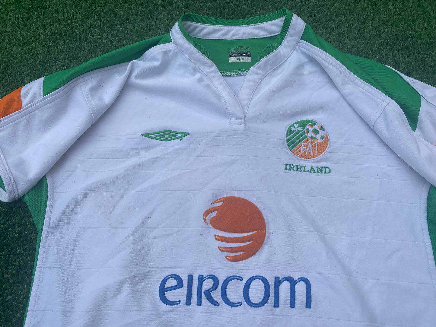 FAI Irish Eire Ireland Womans Females Soccer Football Hurling Size 16 Vintage Away Jersey