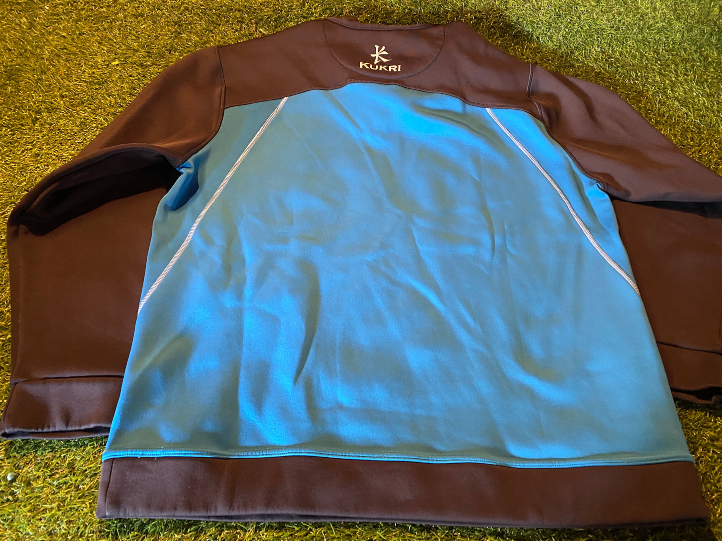 Ulster Northern Ireland Rugby Union Football XXL 2XL Mans Kukri Made Heavy Over Top