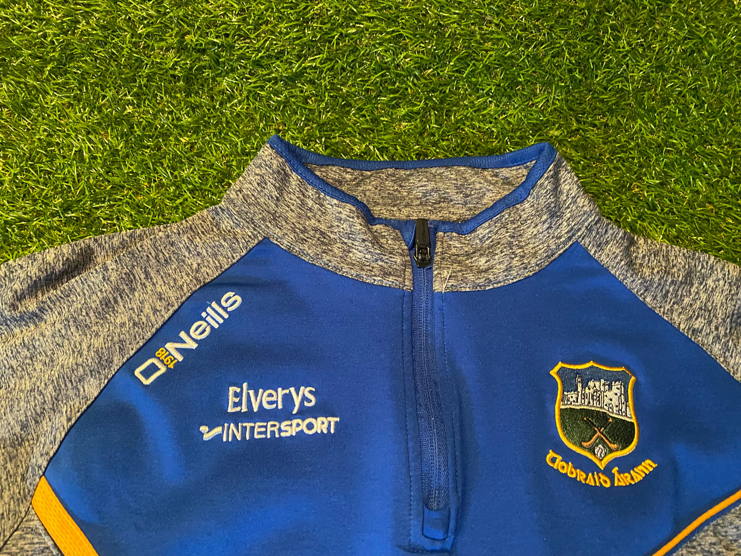 Co Tipperary GAA Gaelic Football Ireland Small Mans Training Over Type Top