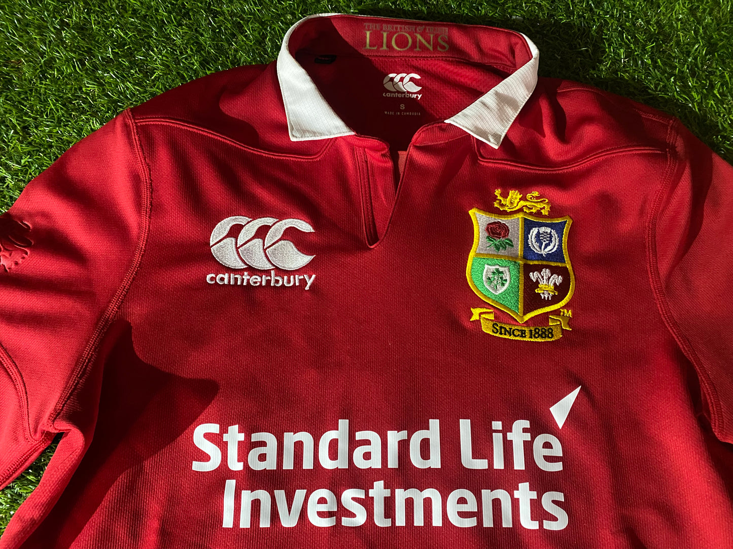 British & Irish Lions Rugby Union Football Large Mans 2017 CCC Tour of New Zealand Jersey