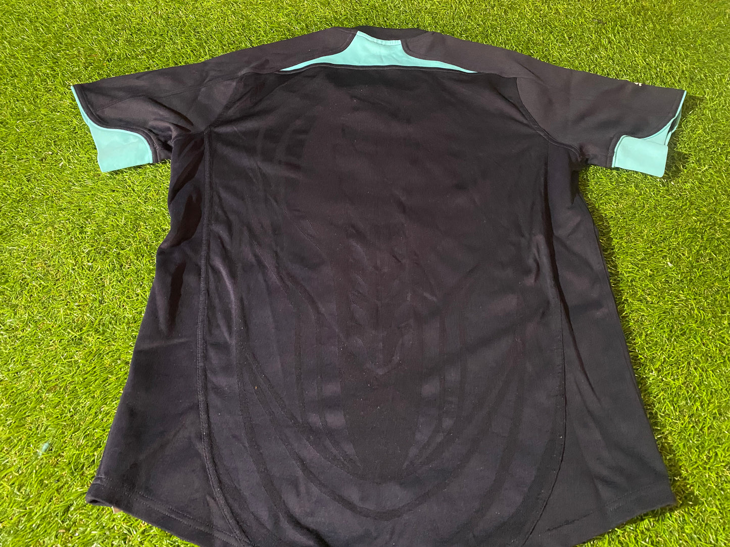 Ireland IRFU Eire Irish Rugby Union XL Extra Large Mans Puma Made Tight Fit Training Jersey