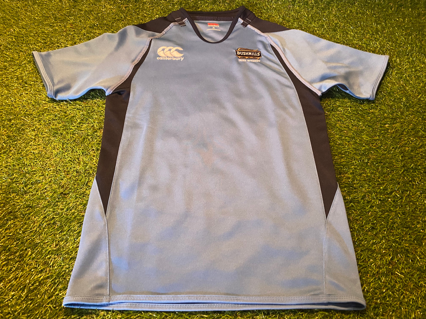 Bushmills Irish Whiskey Rugby Union Football Type CCC Medium Mans Jersey