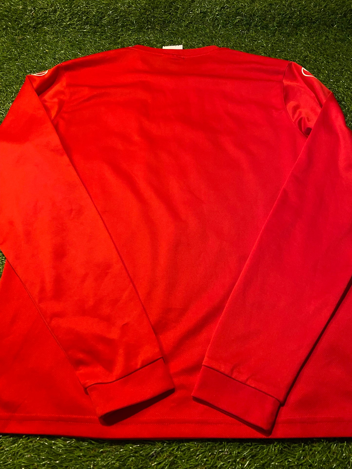 Portadown FC Northern Ireland Football Medium Mans Long Sleeve Lighter Training Top