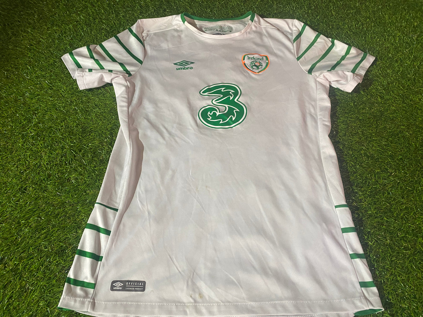 Republic of Ireland Eire Irish Soccer Football XL Boys 13-15 Year Old Umbro Away Jersey