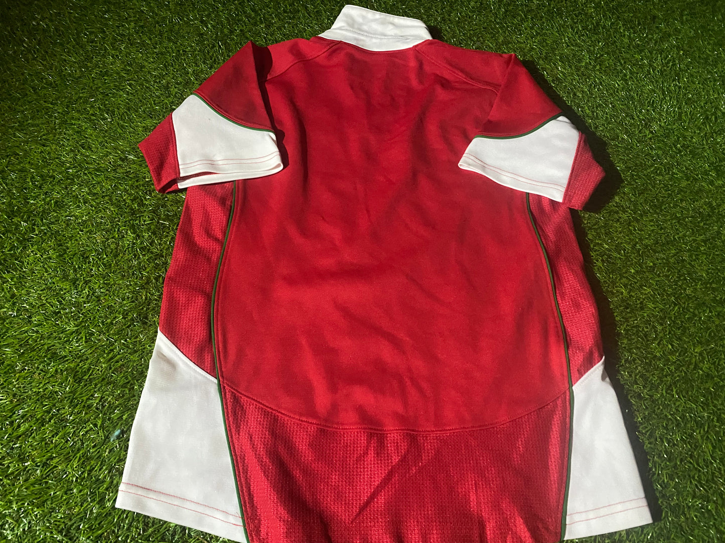 Wales Welsh Cymru Rugby Union Large Boys 10-12 Year Old Under Armour Made Jersey