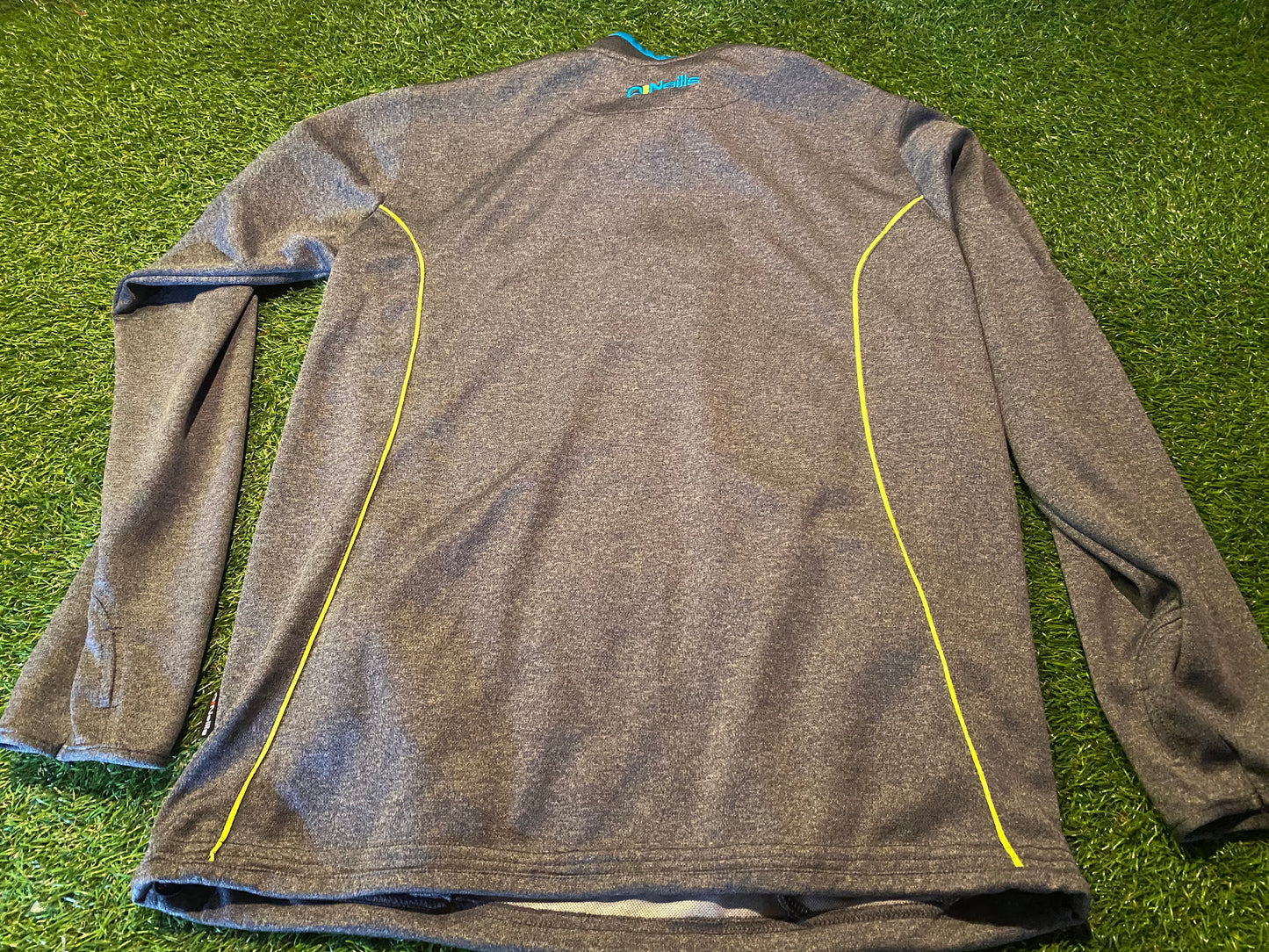 Co Louth GAA Gaelic Football eire Irish Ireland Medium mans 1/4 Zip Up Soft Top
