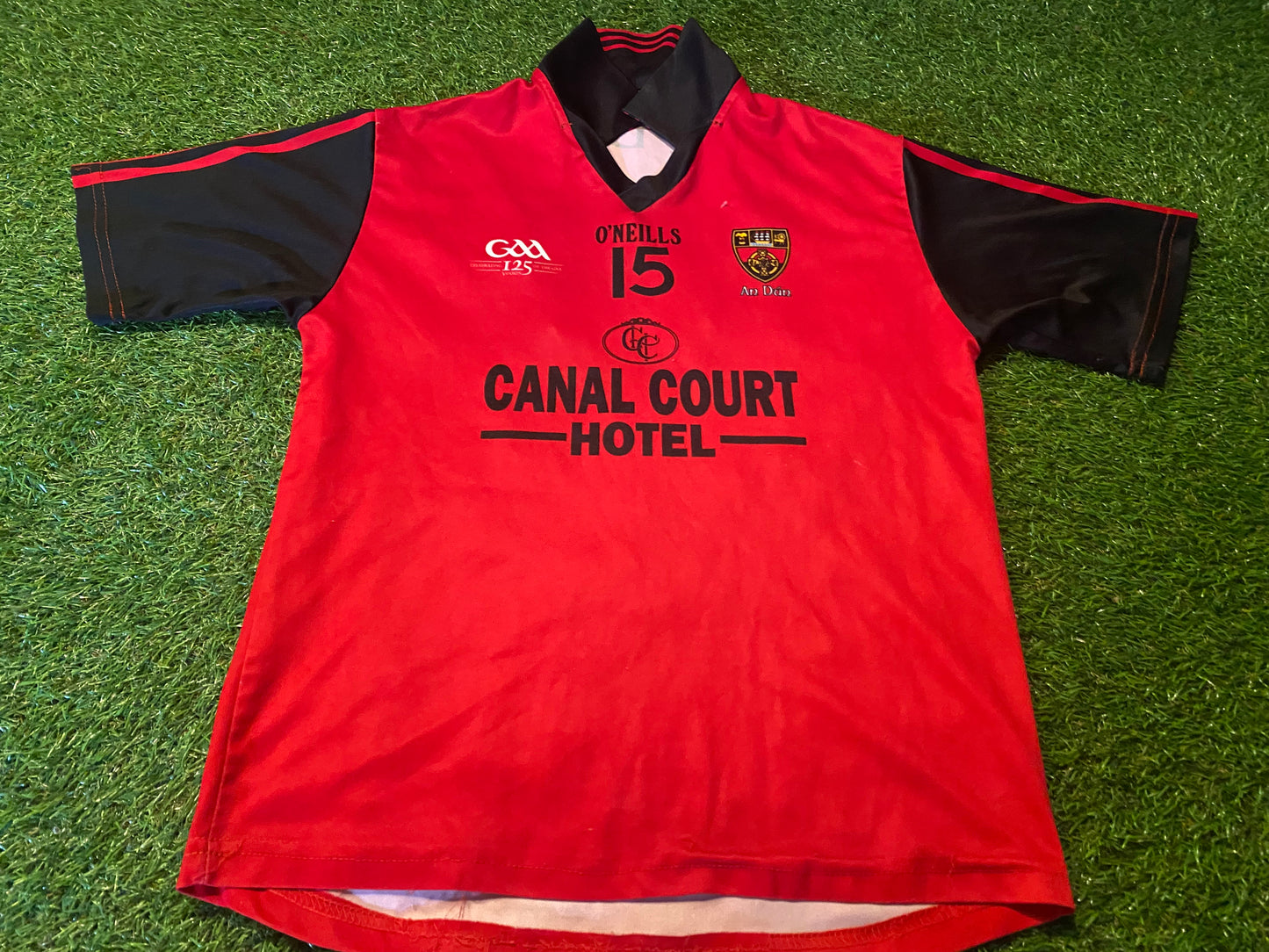 Co Down GAA Gaelic Footbal Ireland Medium Mans Tight Fitting Match worn no15 Jersey
