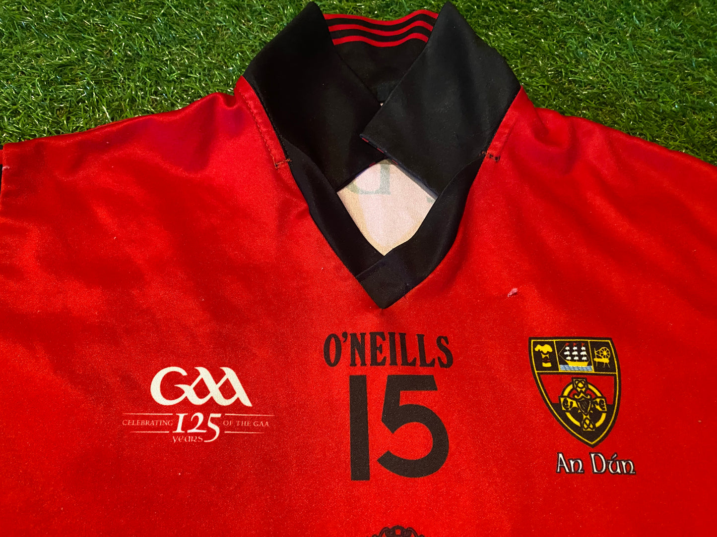 Co Down GAA Gaelic Footbal Ireland Medium Mans Tight Fitting Match worn no15 Jersey