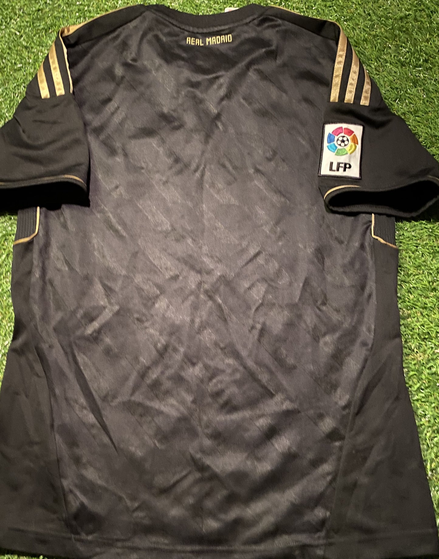 Real Madrid Spain La Liga Espana Football XL Boys / Youths Adidas Away Jersey