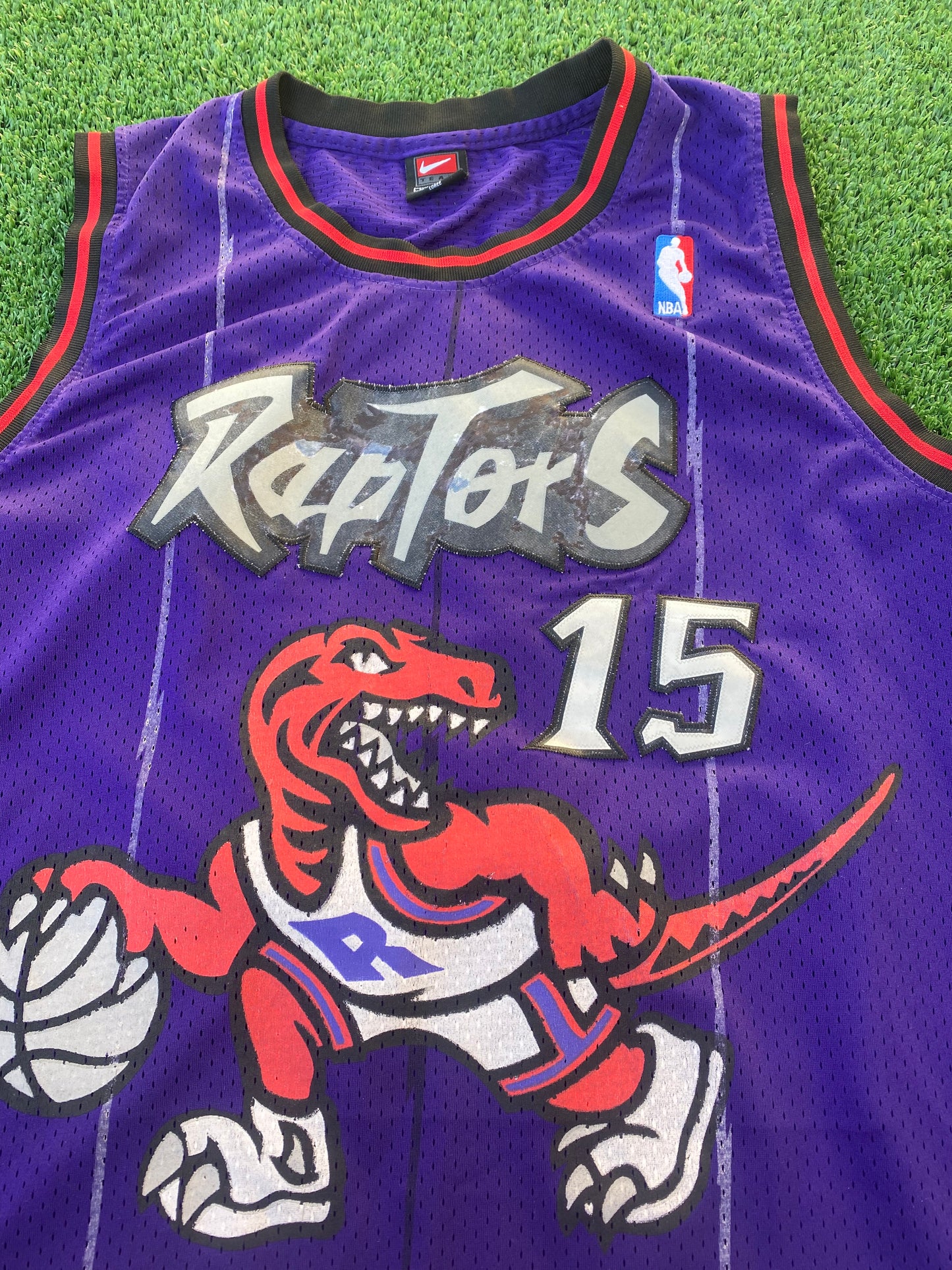 Toronto Raptors USA NBA Basketball Medium Mans Rare Nike Carter no15 Jersey