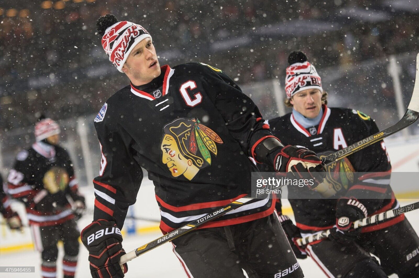 Chicago Blackhawks Ice Hockey NHL USA Large Mans Toews no19 Rare Players Reebok Jersey