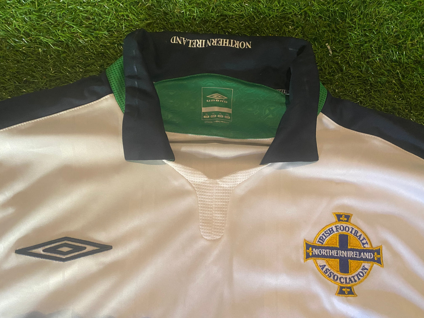 Northern Ireland Football Ulster XL Extra Large Mans Umbro Made L/S 2010 Away Jersey