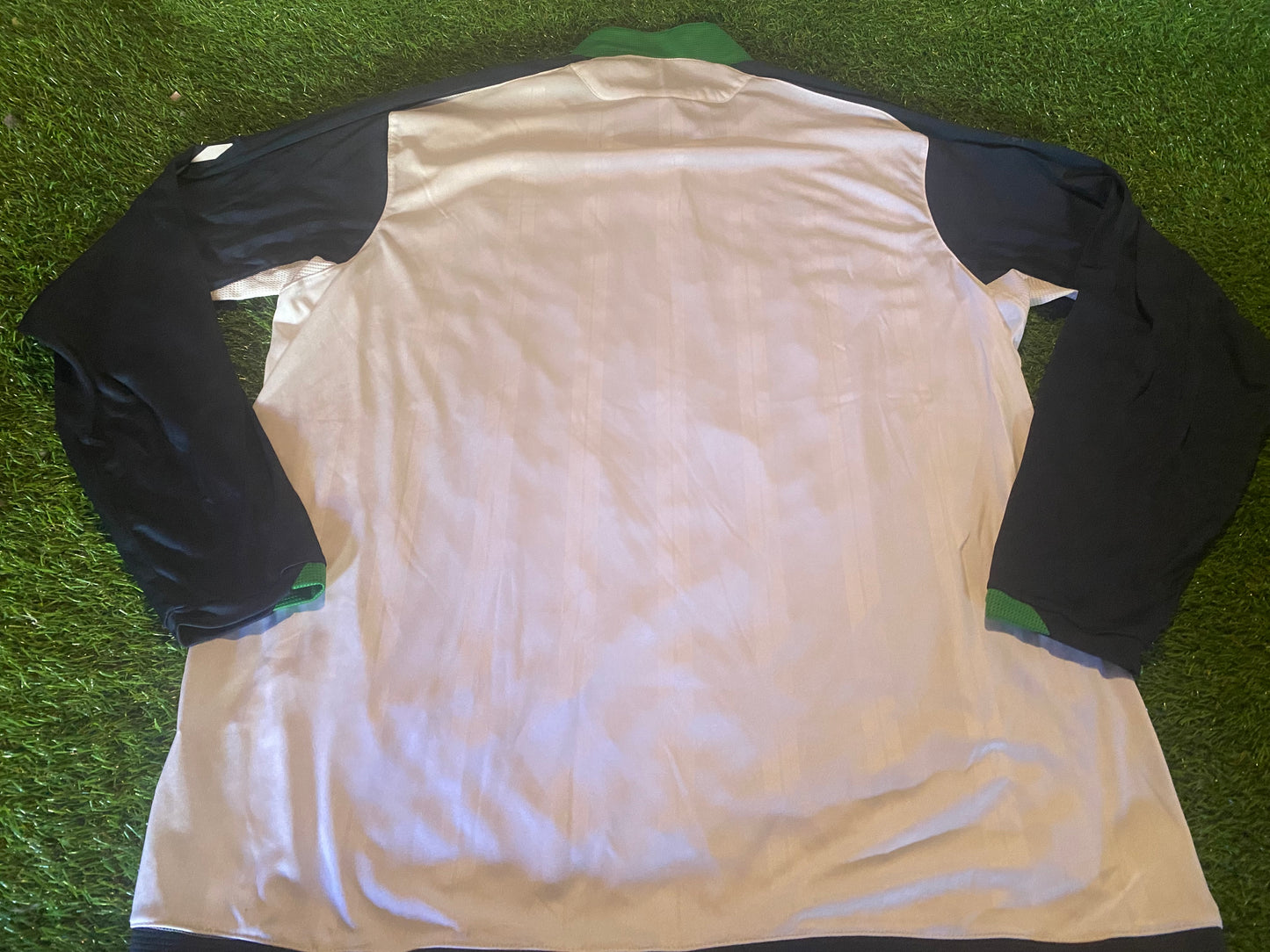 Northern Ireland Football Ulster XL Extra Large Mans Umbro Made L/S 2010 Away Jersey