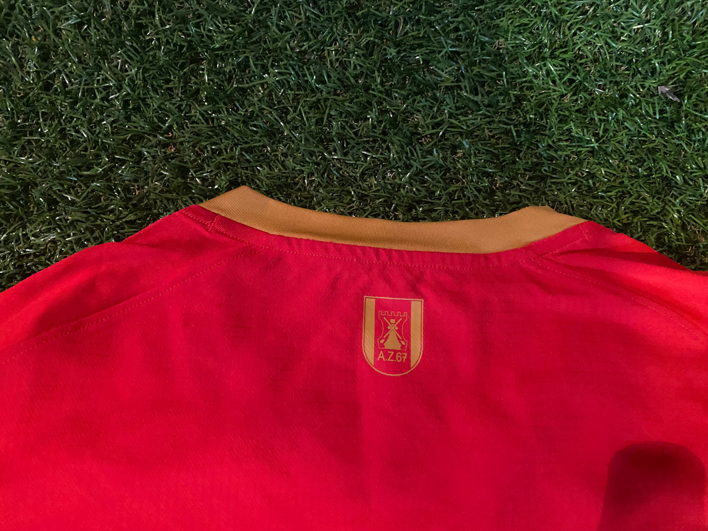 AZ Alkmaar Holland Dutch Netherlands Football Player Issue Large Mans Training Top
