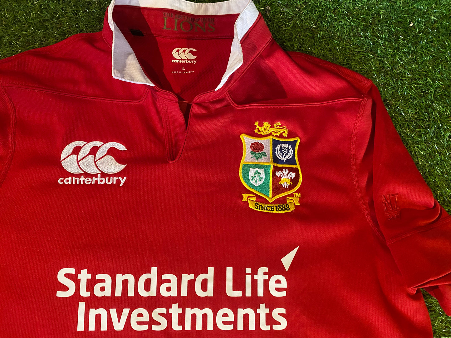 British & Irish Lions Rugby Union Football Large Mans 2017 CCC Tour of New Zealand Jersey