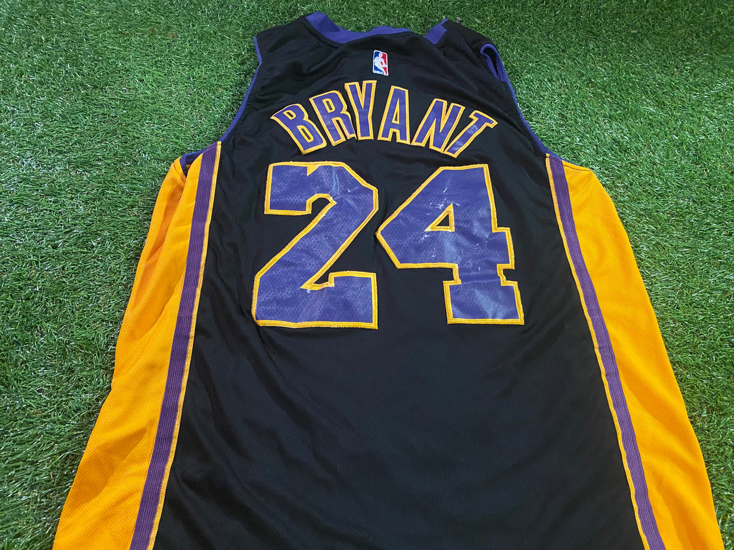 LA Lakers NBA USA United States of America Basketball Medium Mans Bryant no24 Adidas Jersey