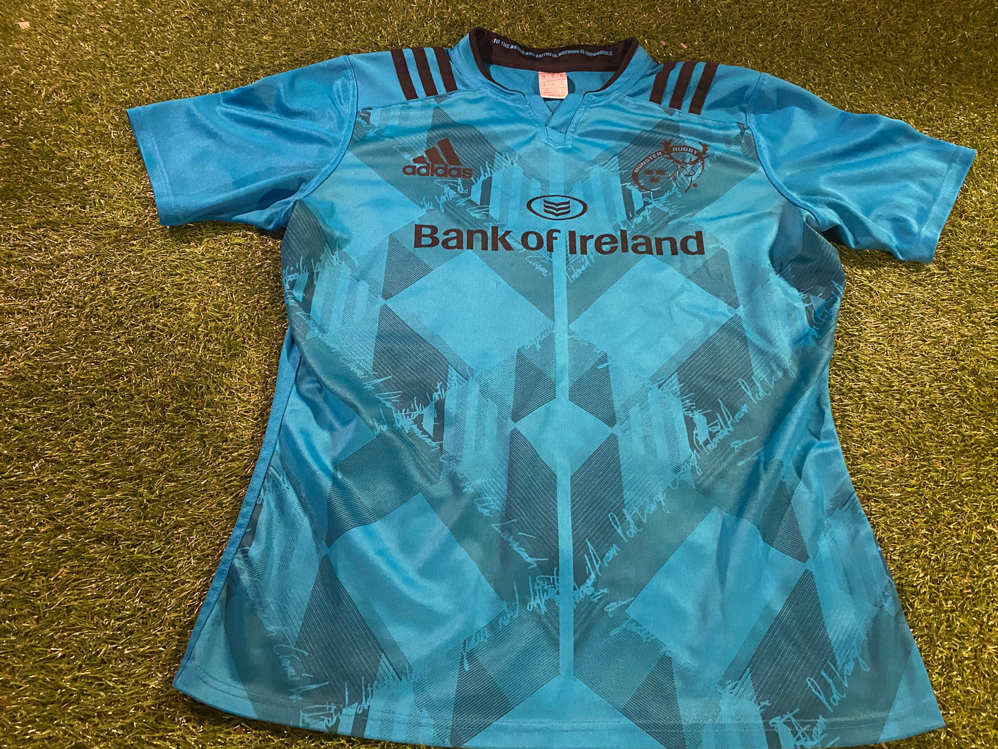 Munster Eire Irish Rugby Union Football XL Extra Large Mans Adidas Made Rare Jersey