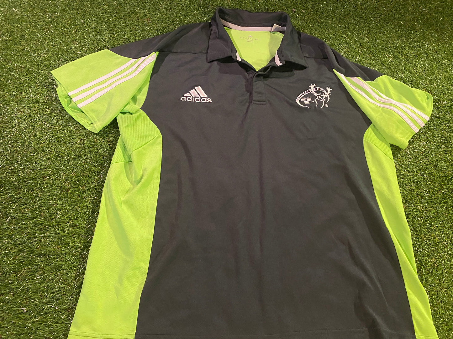 Munster Eire Irish Rugby Union Football XL Extra Large Mans Adidas Made Polo Jersey