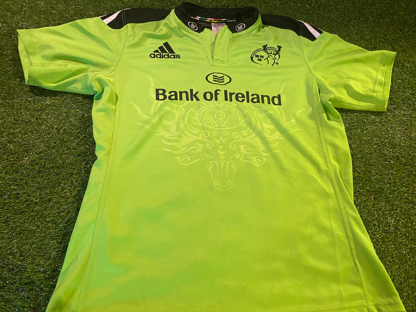 Munster Eire Irish Rugby Union Football XL Extra Large Mans Adidas Made Rare Jersey