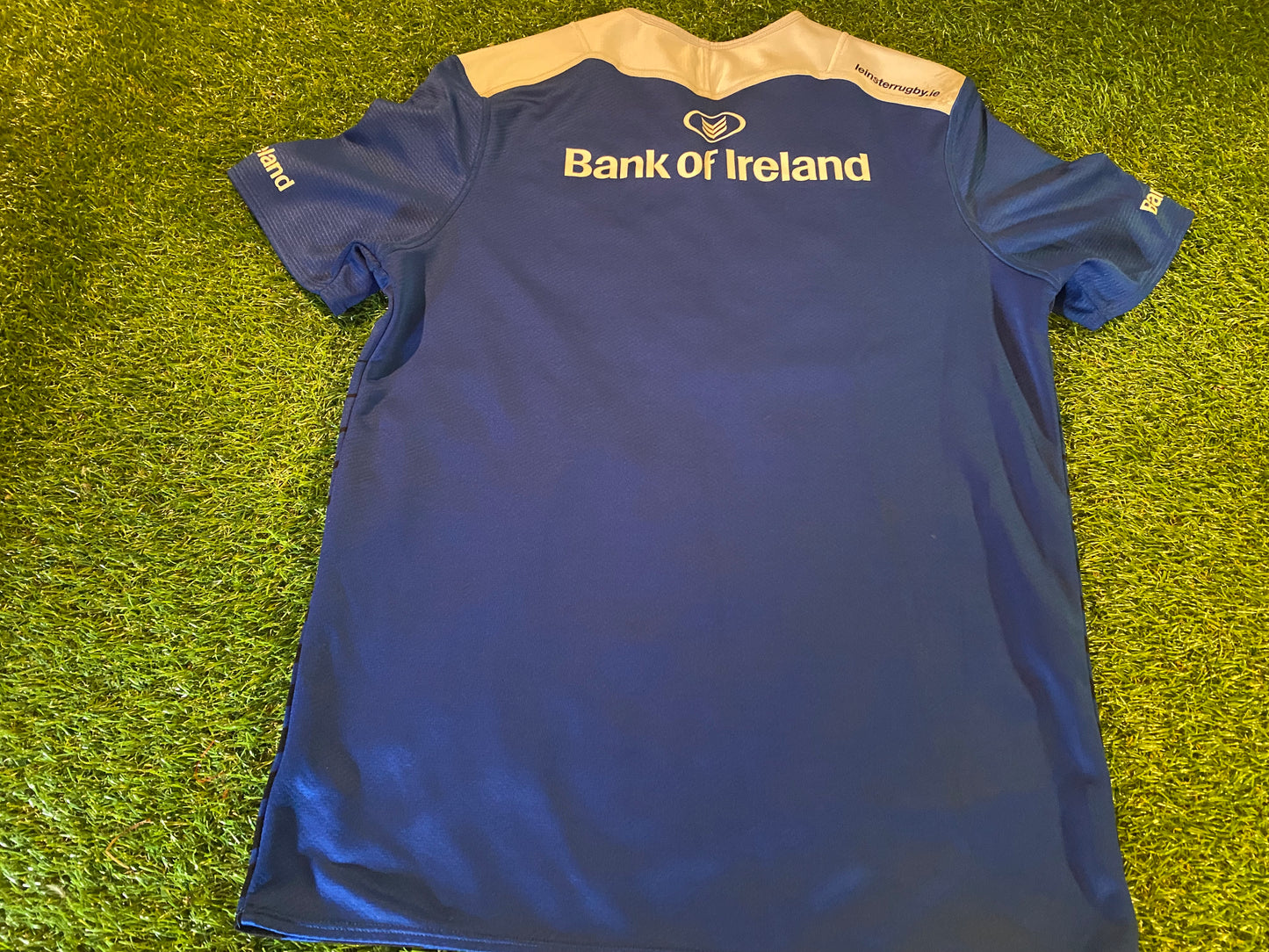 Leinster Eire Irish Rugby Union Football Medium Mans CCC Made Home Jersey