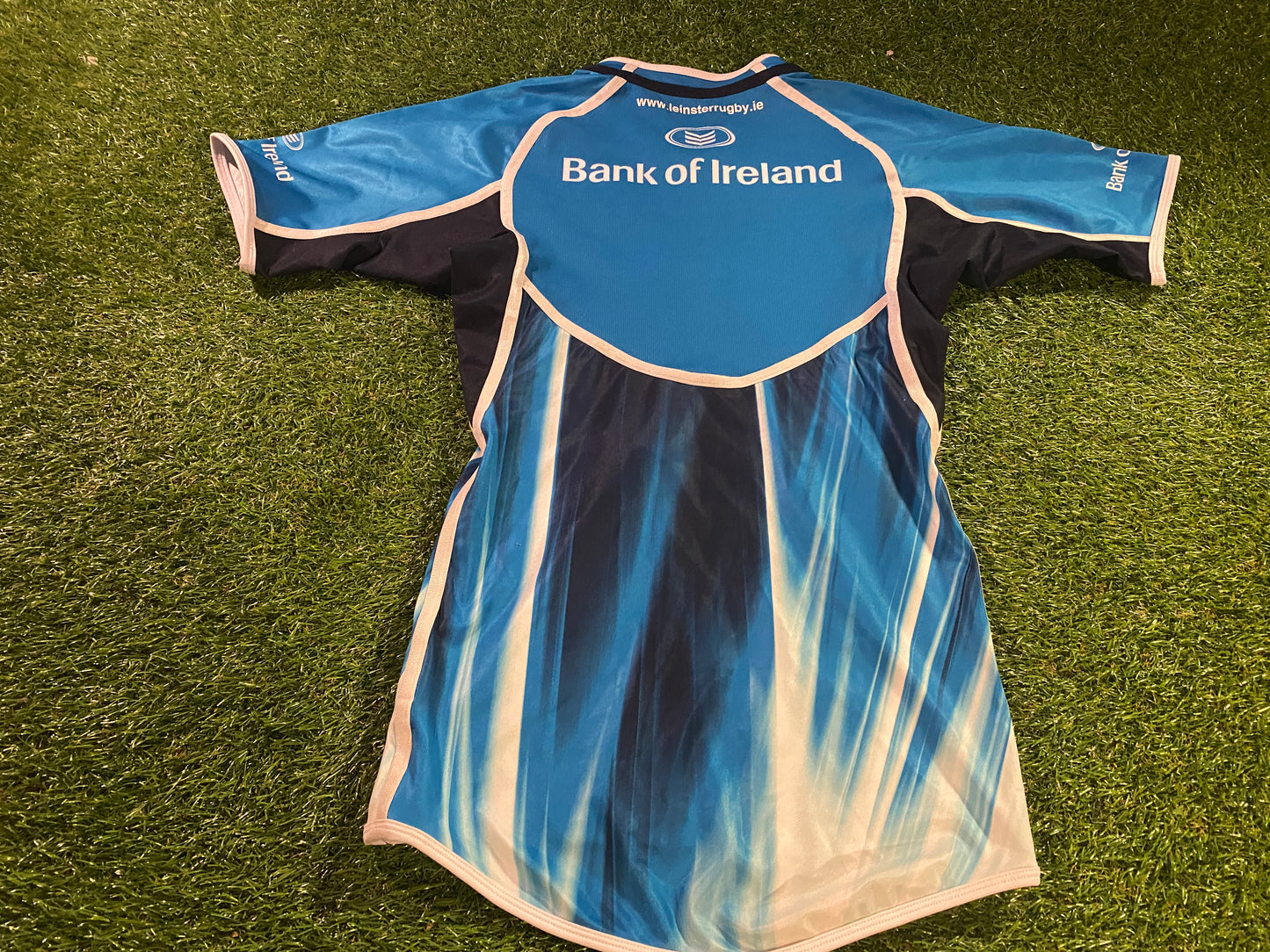 Leinster Eire Irish Ireland Rugby Union Football Medium Mans Tight Fit Player Issued Jersey