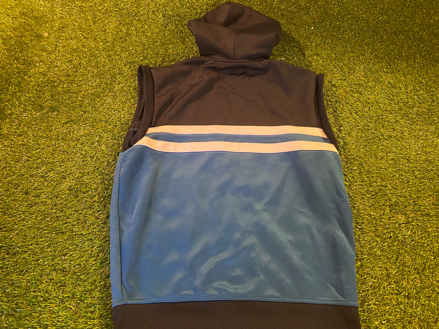 Ellesse Rare Vintage Body Warmer Medium Mans Size Hooded Sleeveless Coat /jacket