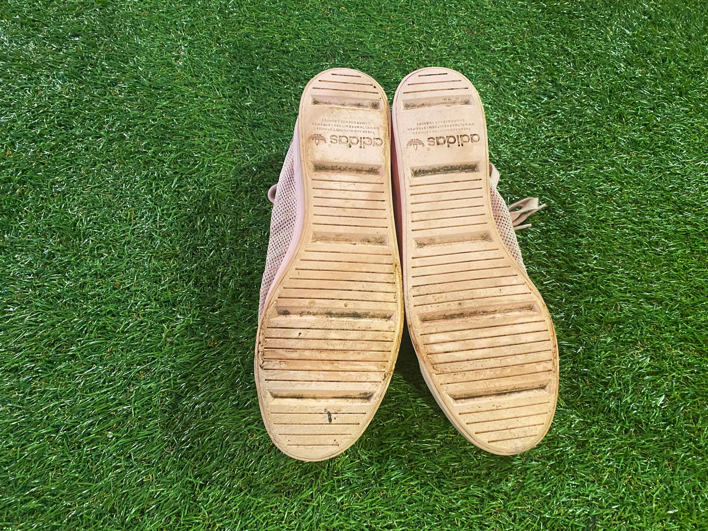 Adidas Vintage Trainers Shoes UK Adult Mans Size 10.5 US Size 10.5 EU Size 44.5