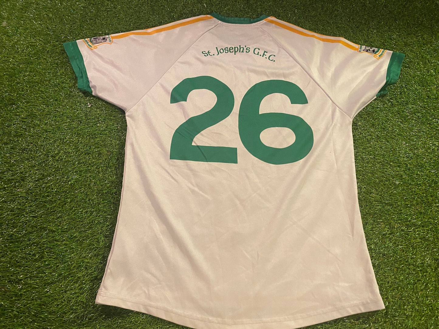 St Josephs GFC GAA Gaeling Football Hurling Large Mans Tight Fit Match worn no26 Jersey