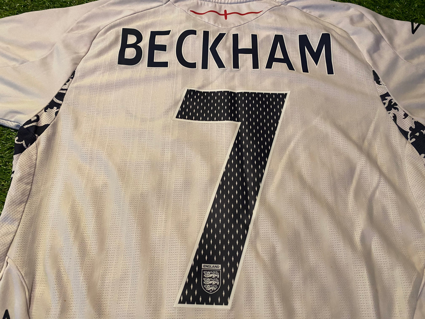 England English Soccer Football Small Mans David Beckham no7 Umbro Home Jersey