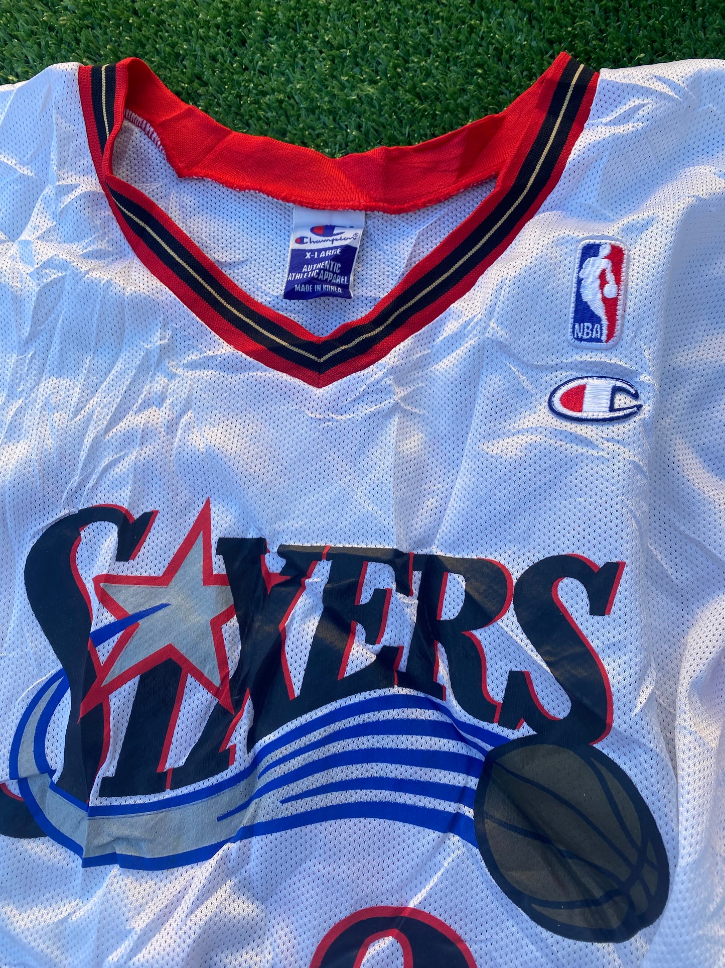 Philadelphia 76ers NBA Basketball USA XL Extra large Mans Vintage Iverson no3 Champion Jersey