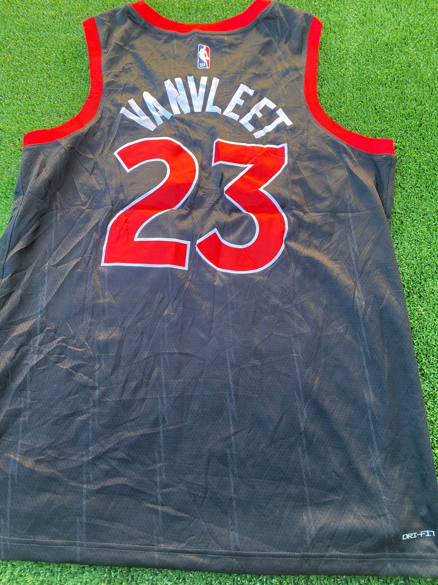 Toronto Raptors USA NBA Basketball XL Extra Large Mans Vanvleet no23Statement Edition Jersey