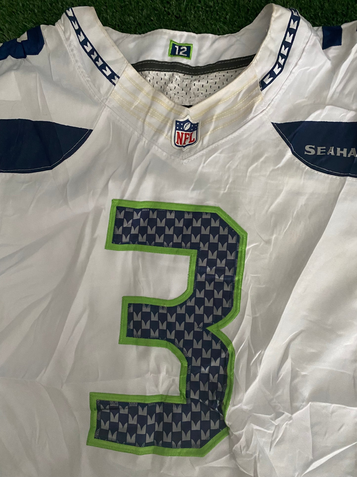 Seattle Seahawks NFL American Football USA Large Mans Nike Made Wilson No3 OnField Jersey