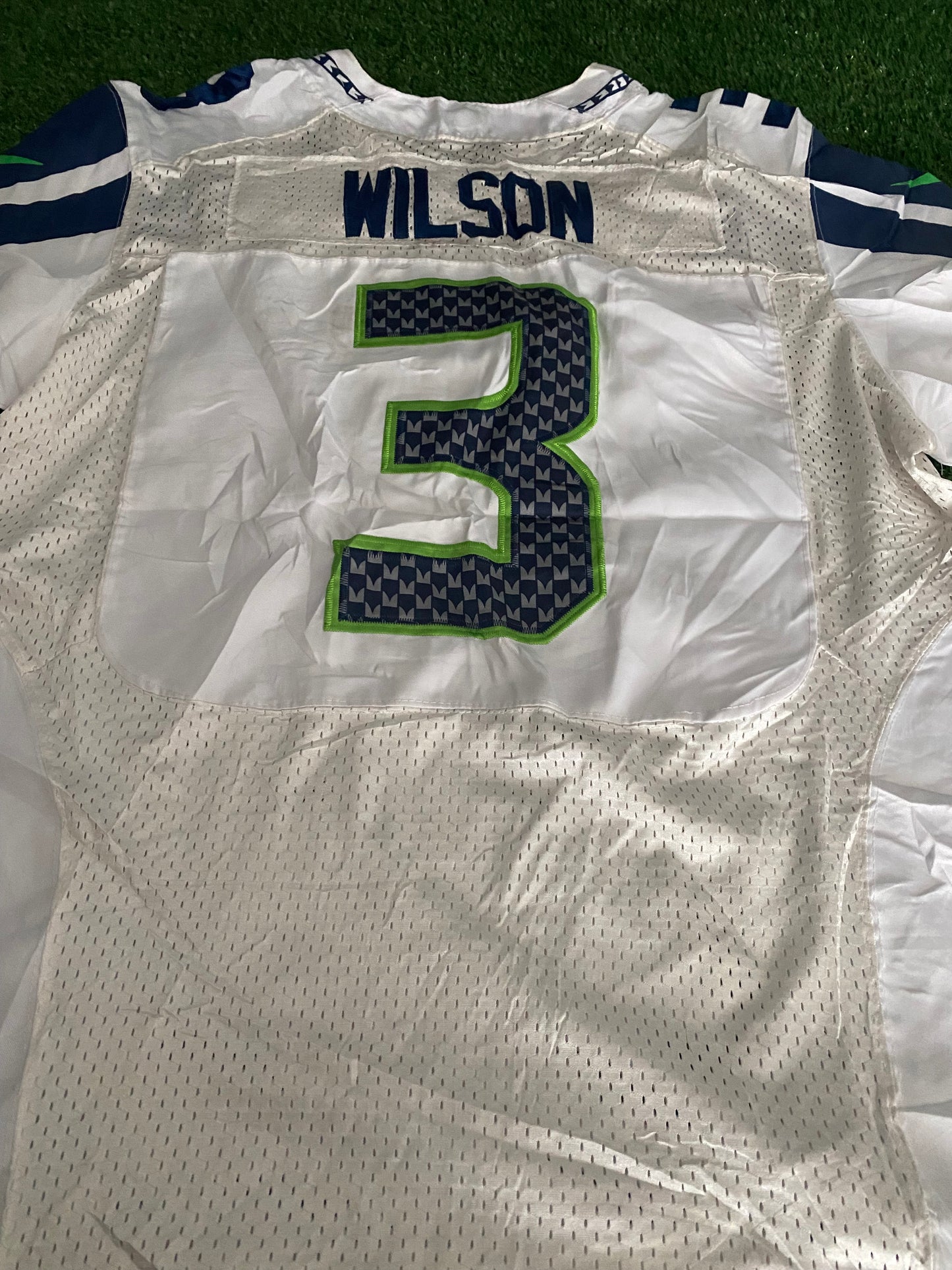 Seattle Seahawks NFL American Football USA Large Mans Nike Made Wilson No3 OnField Jersey