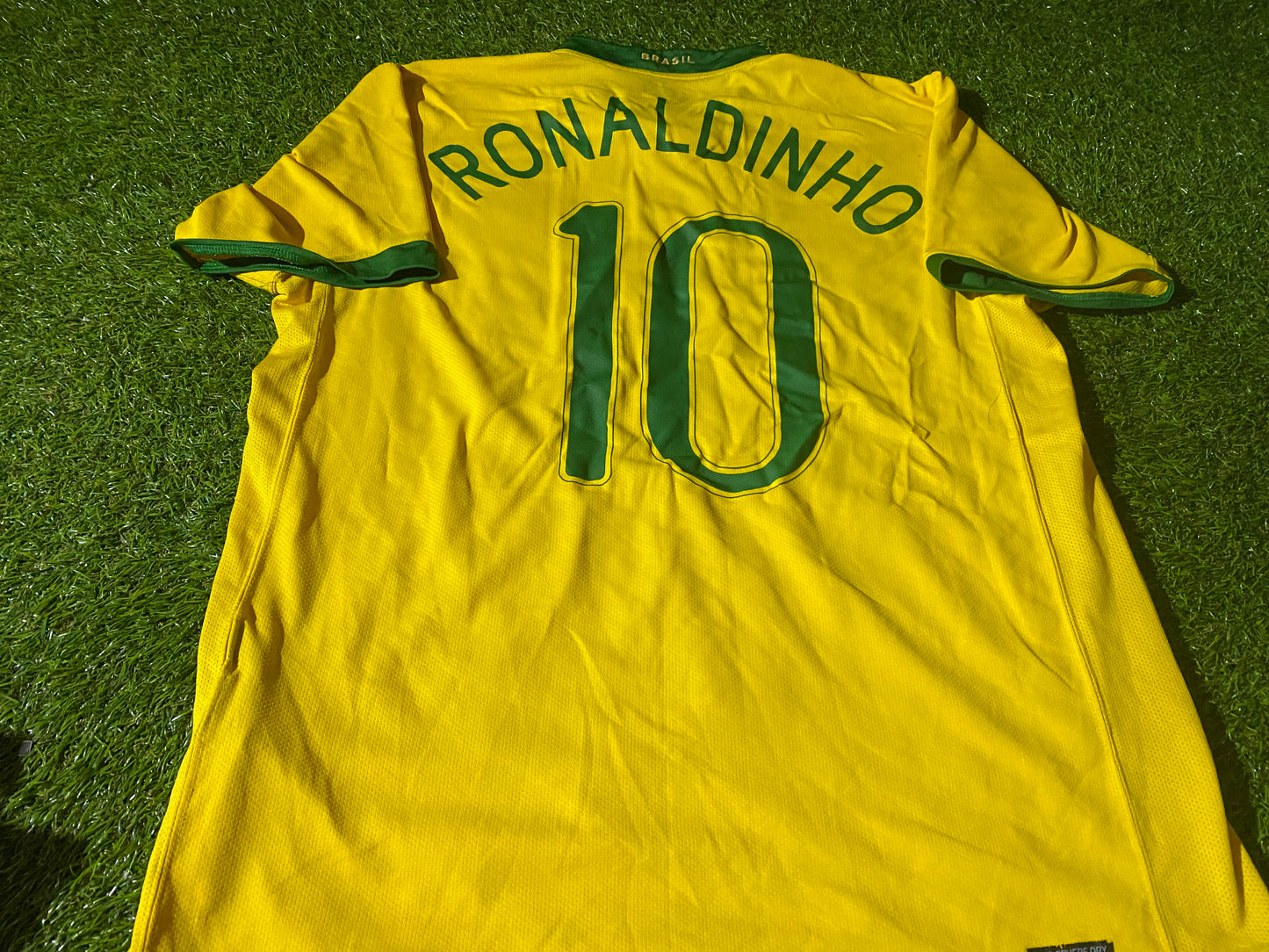 Brazil Brasil Football Soccer Large Mans 2006 Ronaldinho no10 Nike Made Home Jersey