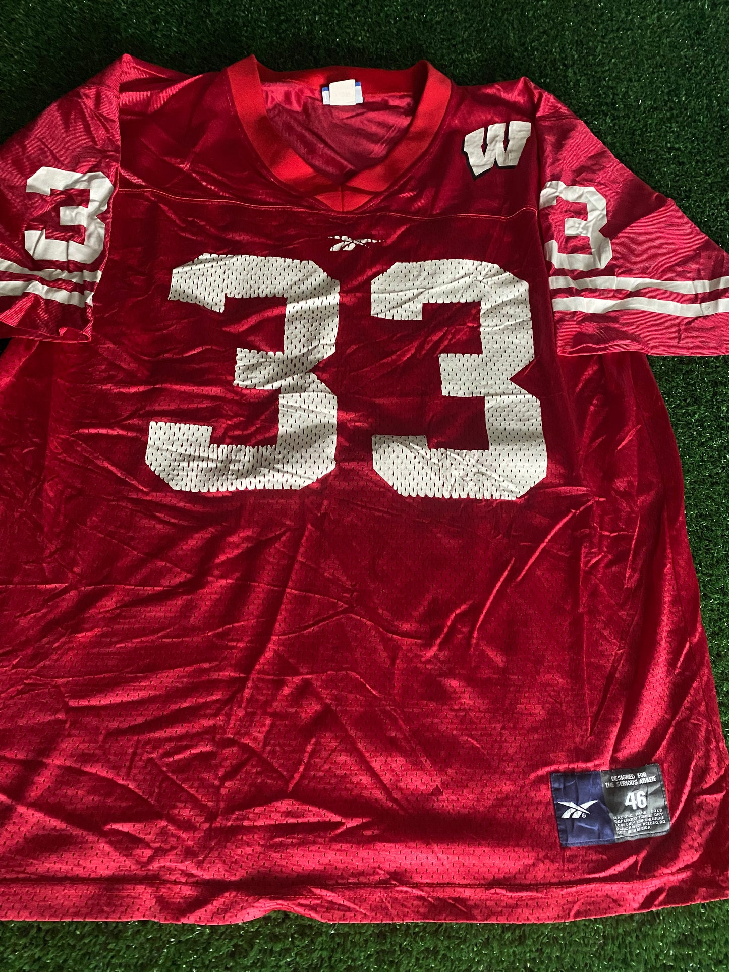 Wisconison Badgers USA Sports Large Mans Vintage Reebok Made no33 Jersey