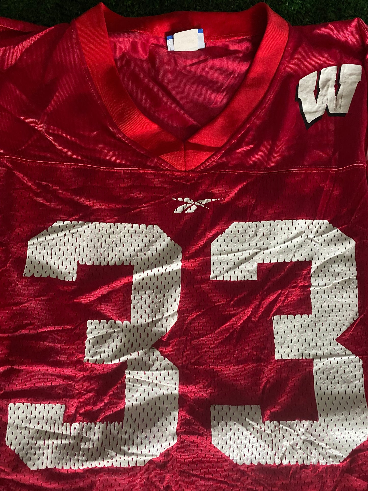 Wisconison Badgers USA Sports Large Mans Vintage Reebok Made no33 Jersey
