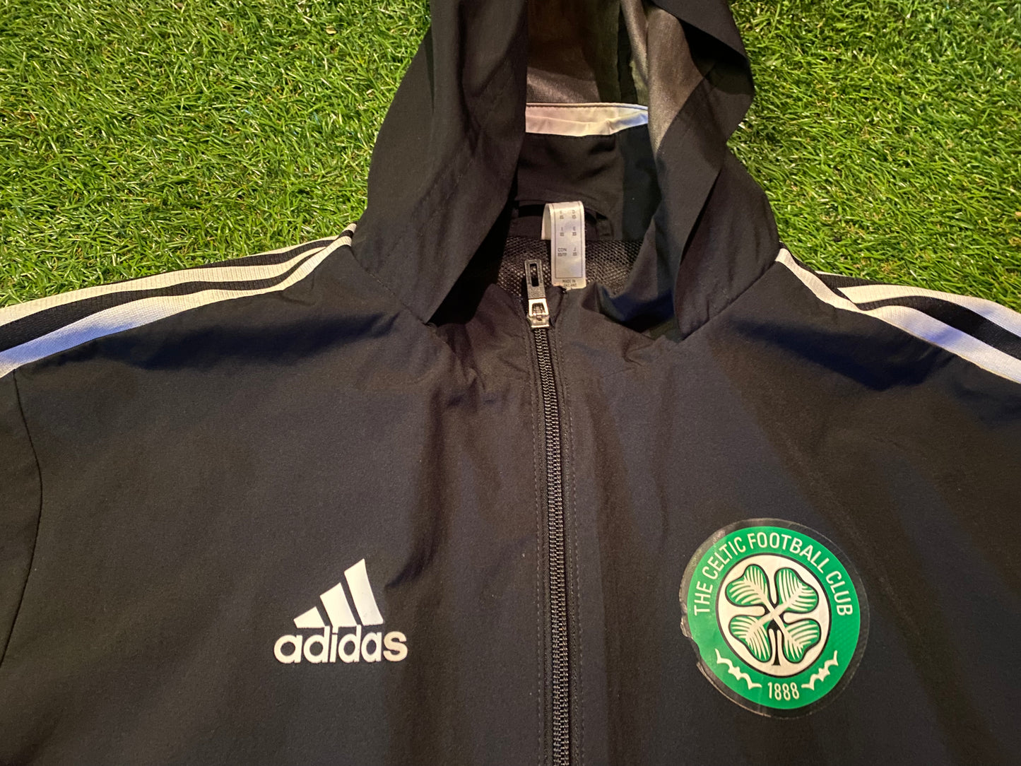 Celtic FC Scotland Scottish Football XS Mans Breathable Lined Zip Up Hooded Jacket