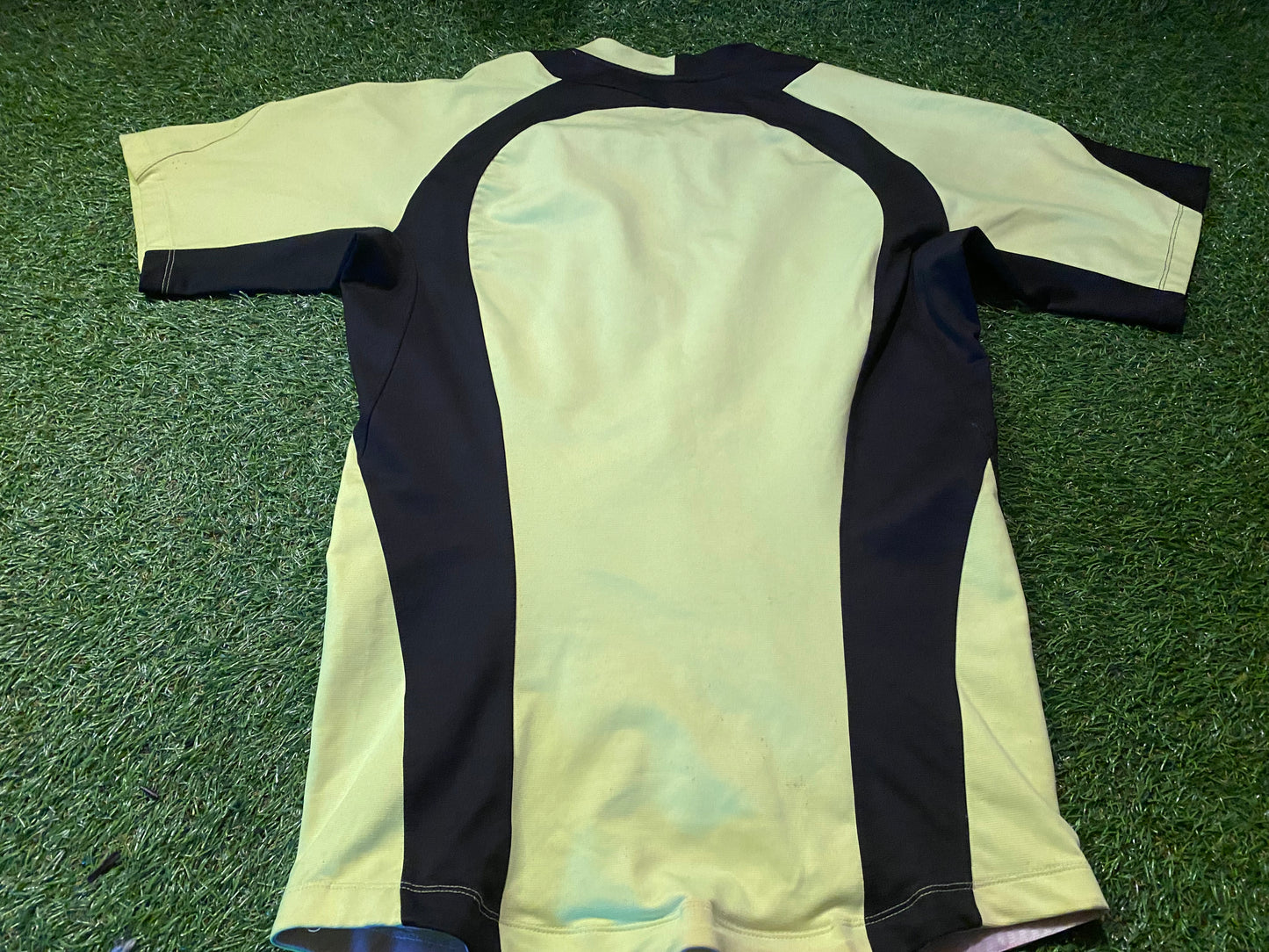 Nike Rugby Large Mans Stretch Tight Fit Yellow / Black Jersey Rugby Union League Sports