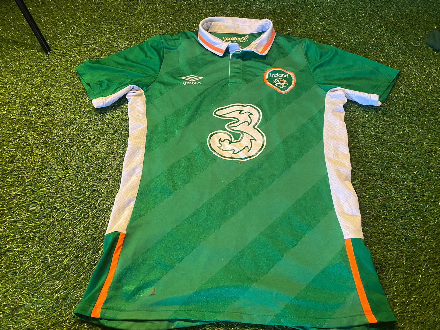 Republic of Ireland Eire Irish Football Soccer Small Mans McClean no11 Umbro 2016 Home Jersey