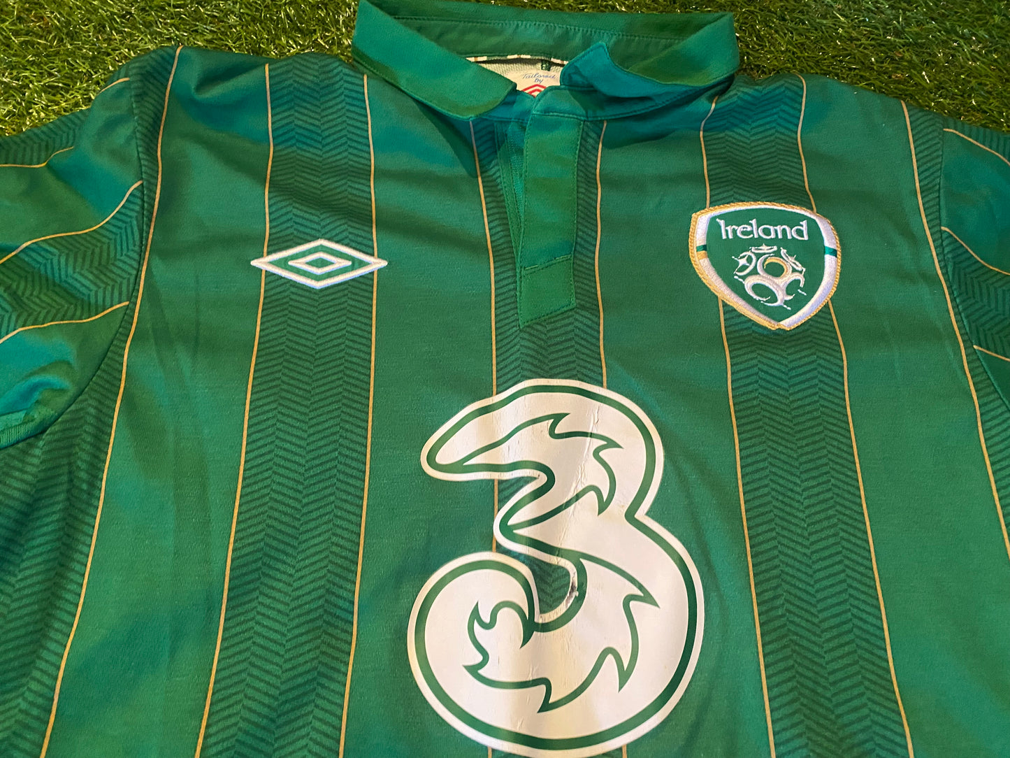 Republic of Ireland Eire Irish Football Soccer Medium Mans Umbro Made Home Jersey
