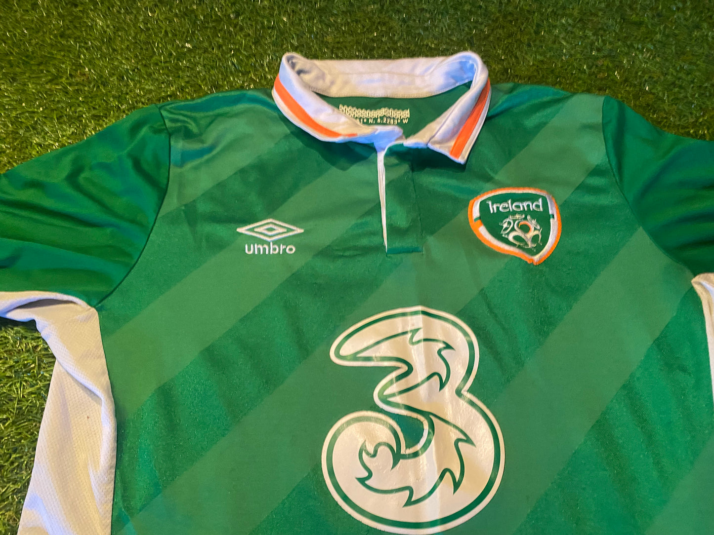 Republic of Ireland Eire Irish Football Soccer Medium Mans Umbro Made 2016 Home Jersey