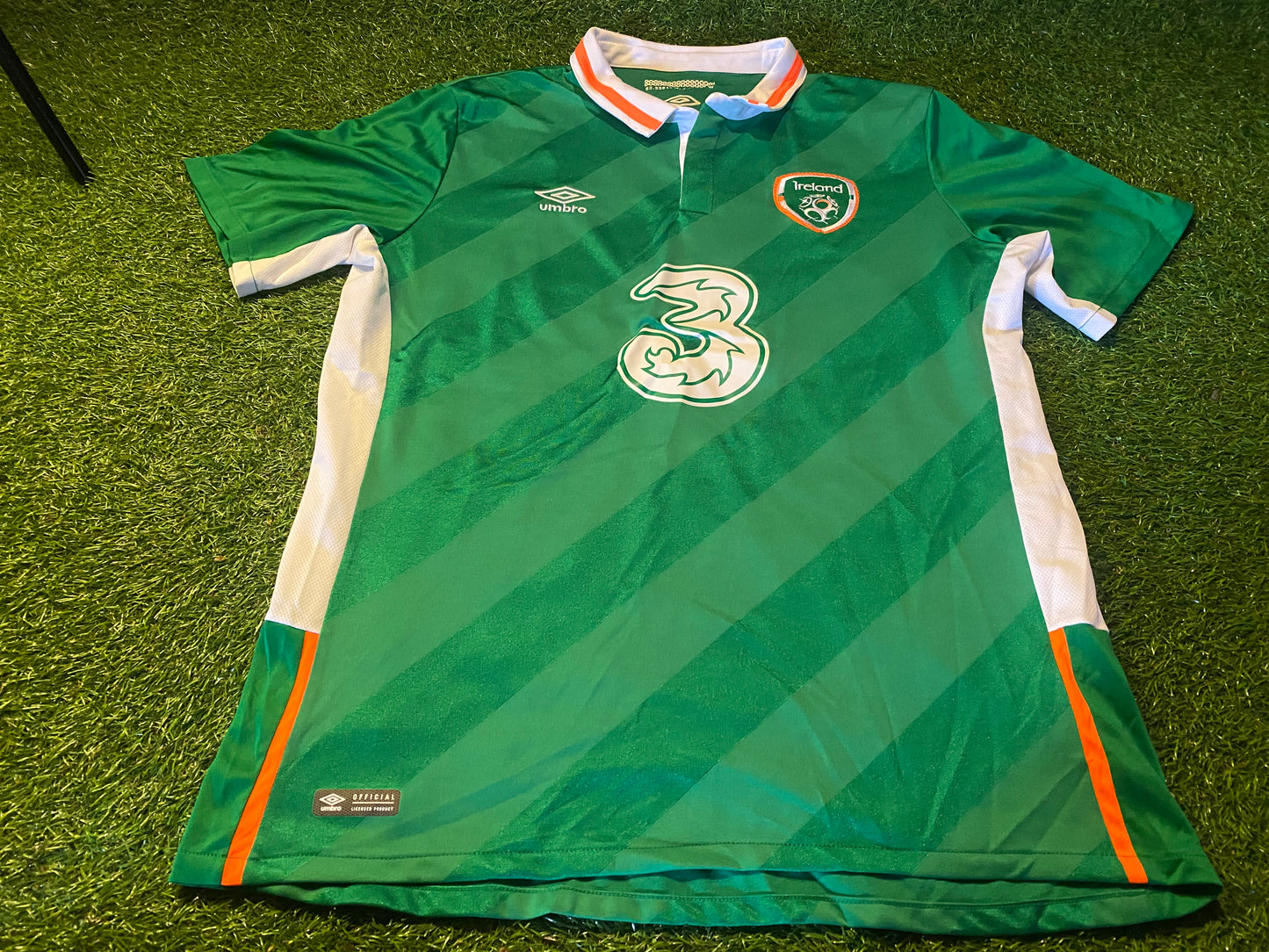 Republic of Ireland Eire Irish Football Soccer XL Extra Large Mans Umbro Made 2016 Home Jersey
