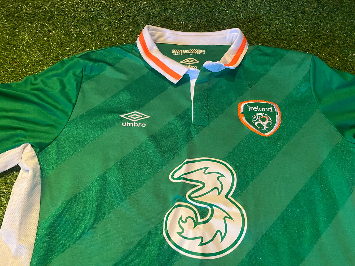 Republic of Ireland Eire Irish Football Soccer XL Extra Large Mans Umbro Made 2016 Home Jersey