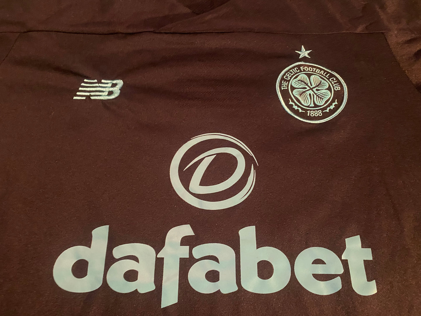 Celtic FC Scotland Scottish Soccer Football Medium Mans 2021 Away Jersey