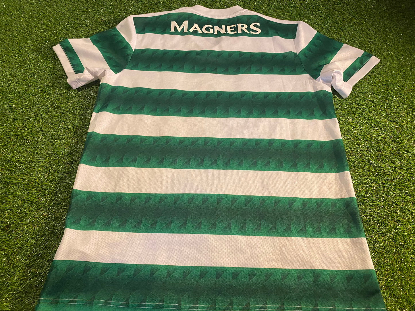 Celtic FC Scotland Scottish Soccer Football Large Mans 2023 Adidas Made Home Jersey
