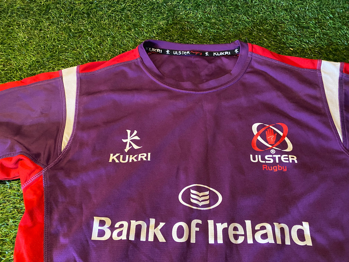 Ulster Northern Ireland Rugby Union Medium Mans Kukri Made Lighter Leisure Jersey