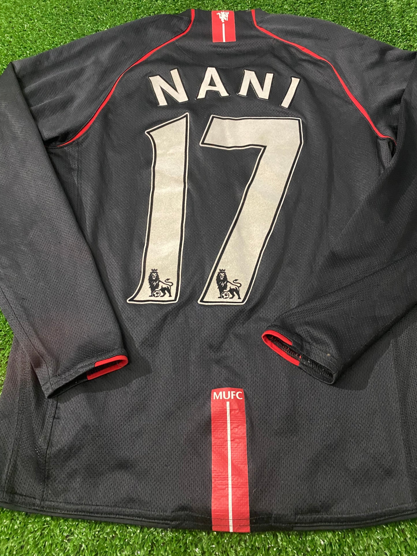 Manchester United Soccer Football XL Boys / Youths Nani no17 Rare L/S Nike 2007 Jersey