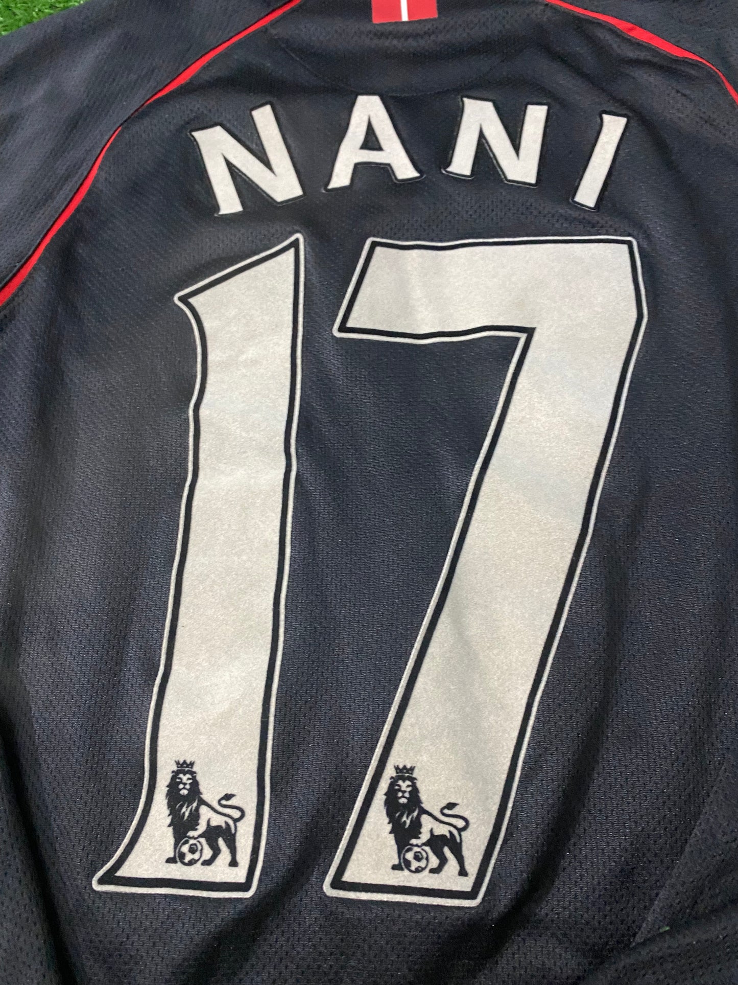 Manchester United Soccer Football XL Boys / Youths Nani no17 Rare L/S Nike 2007 Jersey