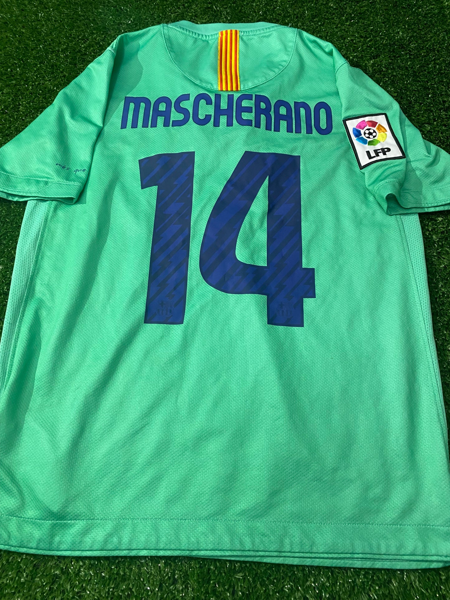 FCB Barcelona Spain Football Medium Boys 8-10 Year Old Mascherano no14 Nike Jersey